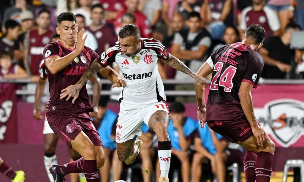 Rádio Nacional transmite decisão da Recopa entre Flamengo e Lanús
