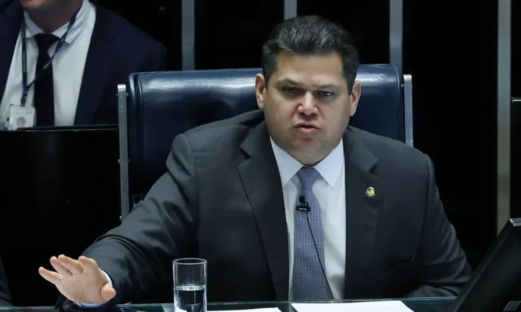 Parlamentares pedem a Alcolumbre nulidade de votação em CPMI do INSS