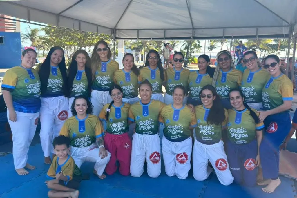 Defesa pessoal para mulheres é destaque na etapa Barra dos Coqueiros do Verão Sergipe