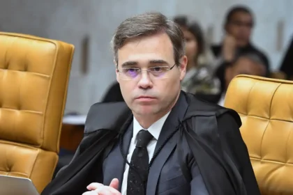 Mendonça diz que não teve acesso à proposta de delação de Vorcaro