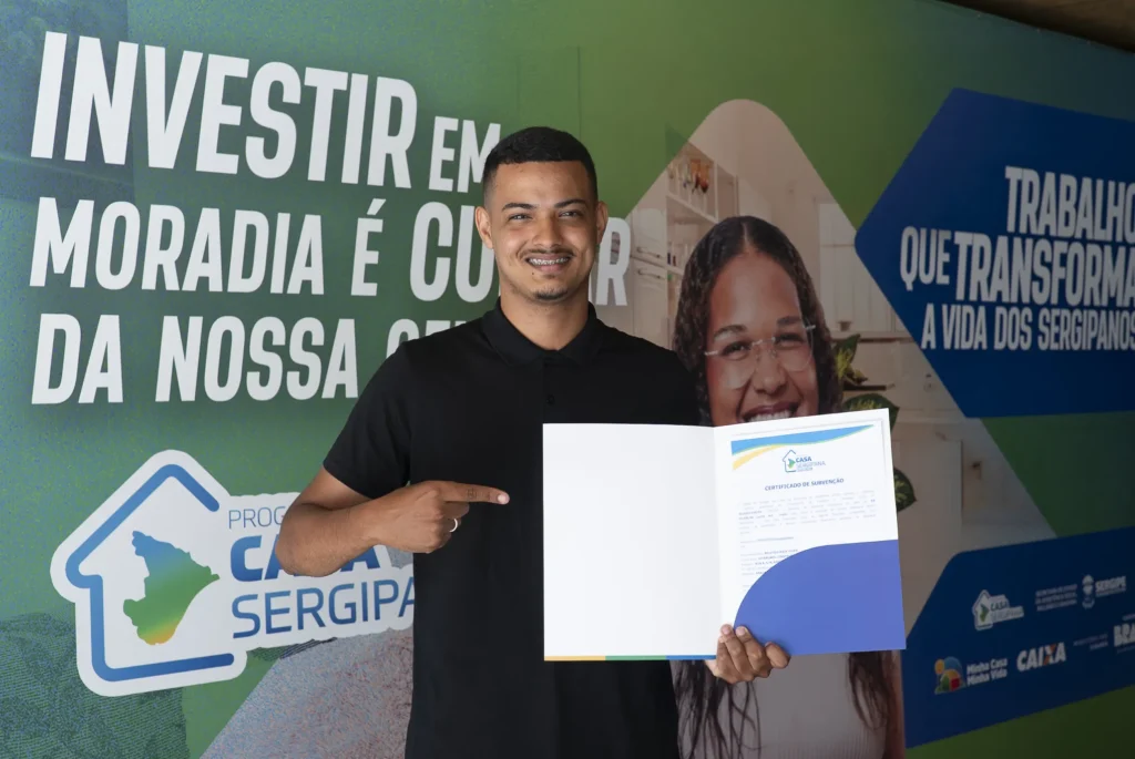 Beneficiados com a entrega de subsídios do Casa Sergipana veem sonho da moradia própria se tornar realidade