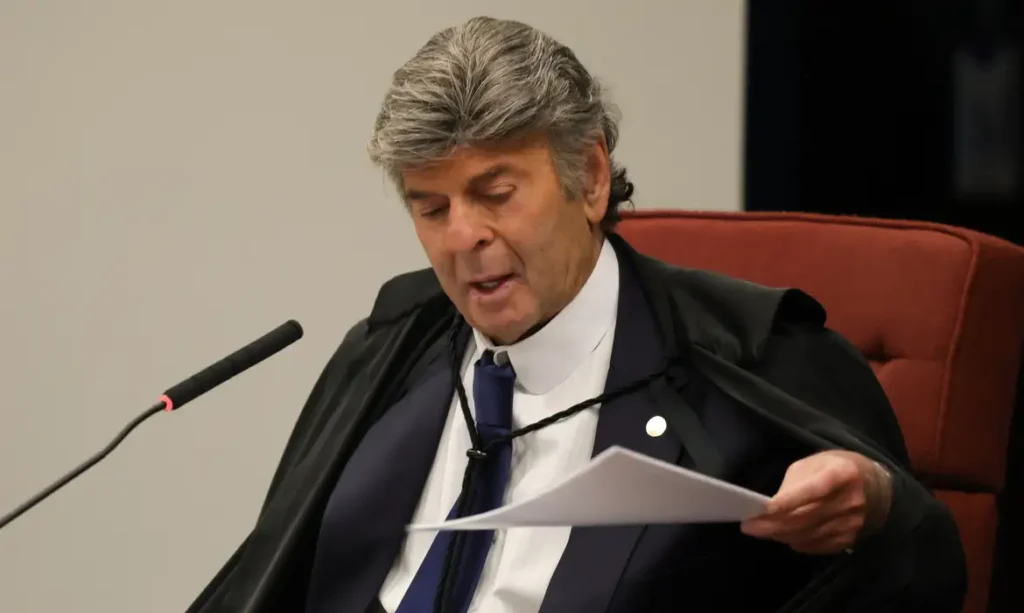 Pedido de destaque de Fux adia julgamento sobre privatização da Sabesp