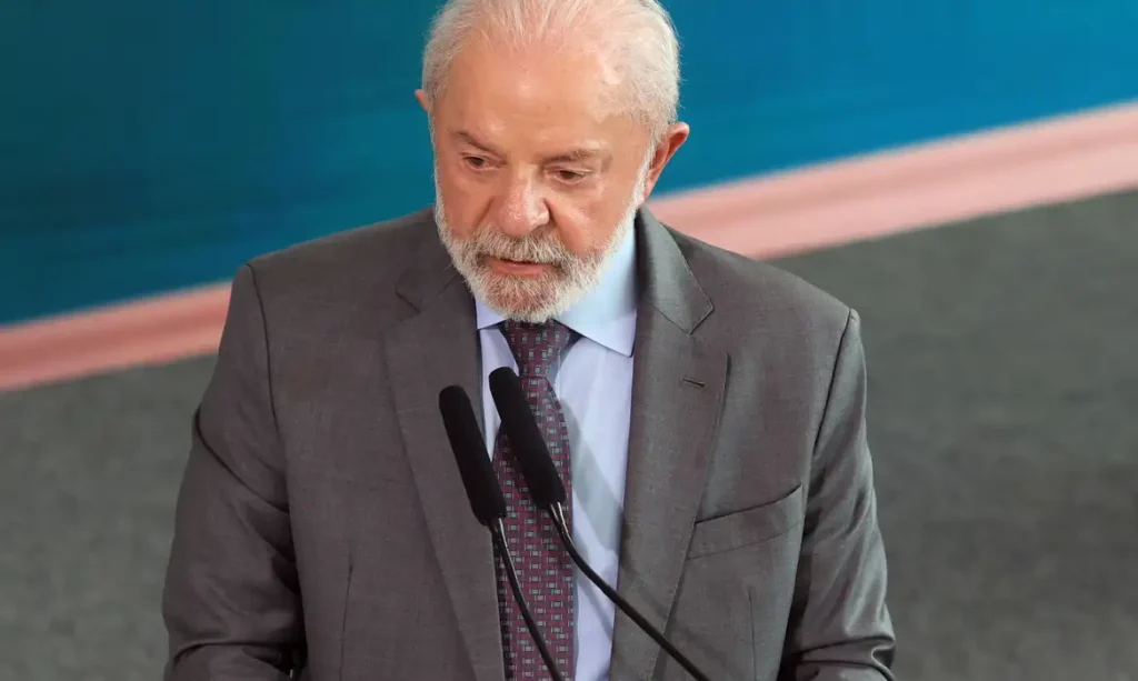 Lula critica uso da força por nações ricas para invadir outros países