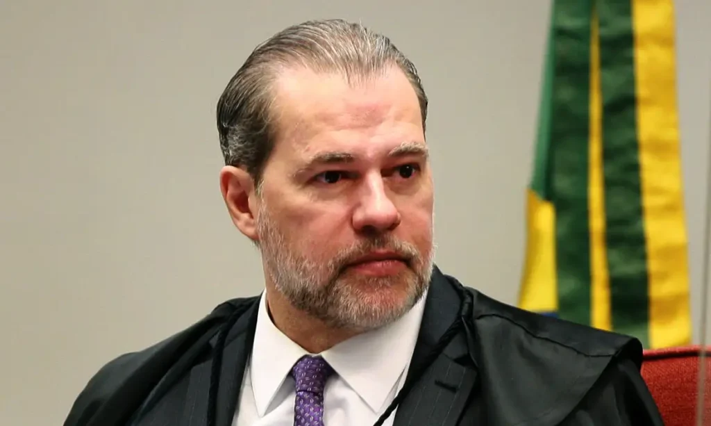Toffoli vota contra prorrogação da CPMI do INSS; placar está 5 a 2