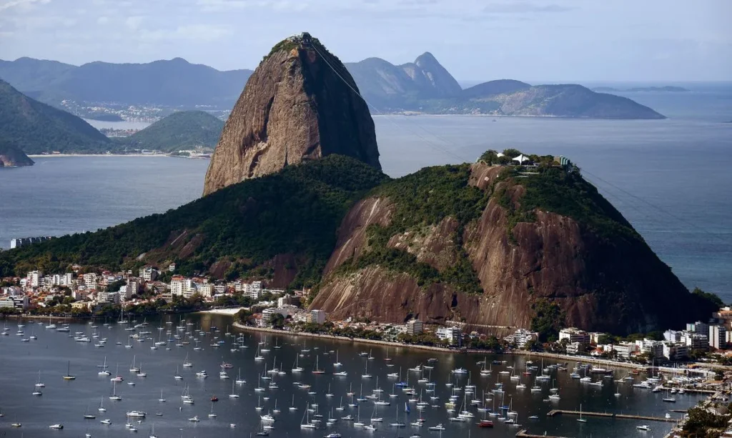 Justiça anula licença para implantação de tirolesa no Pão de Açúcar