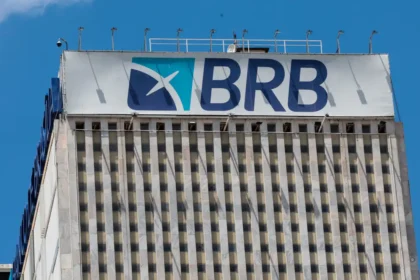 STF suspende julgamento sobre uso de imóveis públicos para salvar BRB