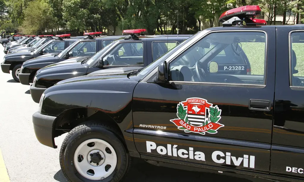 Polícia Civil de SP faz operação contra o PCC em quatro cidades
