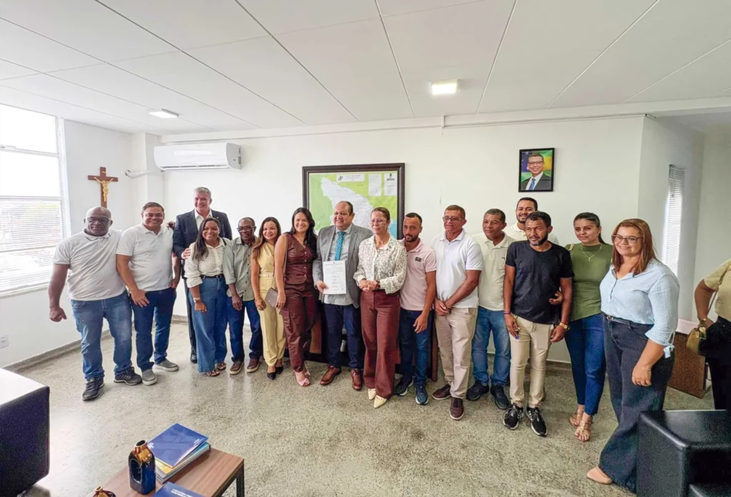 Governo de Sergipe assina ordem de serviço para pavimentação de acesso ao Povoado Maniçoba em Divina Pastora