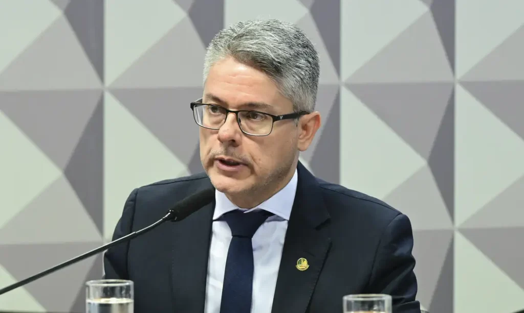 Relator da CPI do Crime pede intervenção federal no Rio de Janeiro