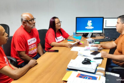 Sindsocorro reúne-se com Secretário de Administração para cobrar avanços na pauta da categoria