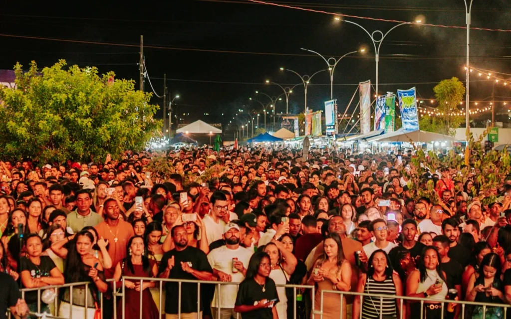 Segundo e último dia do Itabaiana Festival anima público com grandes atrações musicais