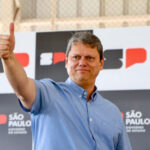 Tarcísio de Freitas anuncia apoio à Eduardo Amorim